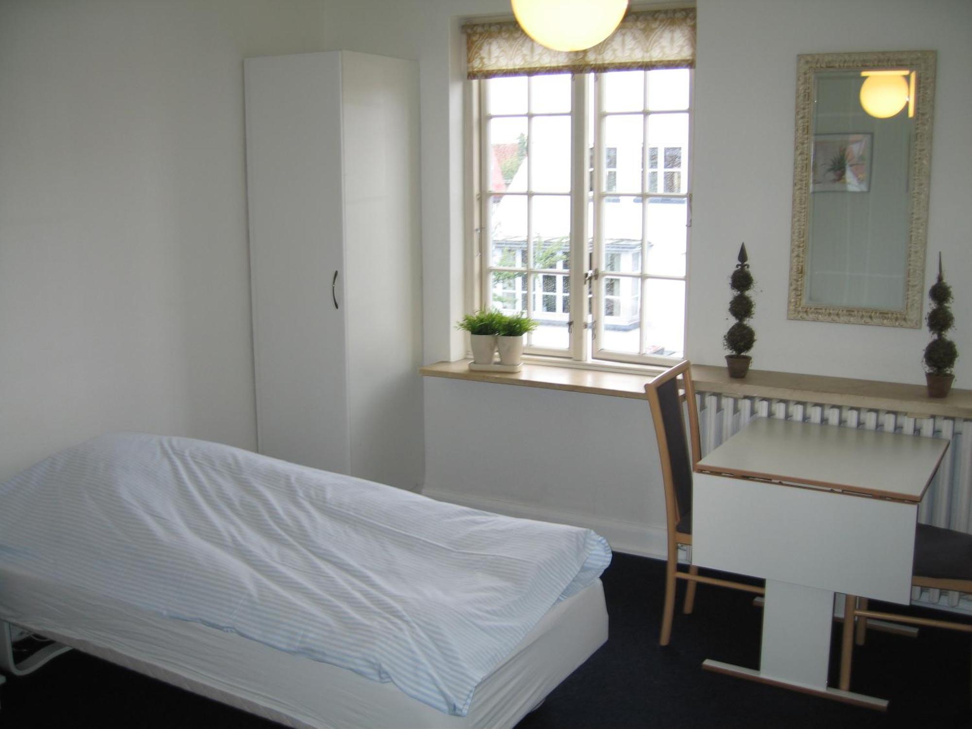 Amalie Bed And Breakfast & Apartments Оденсе Номер фото